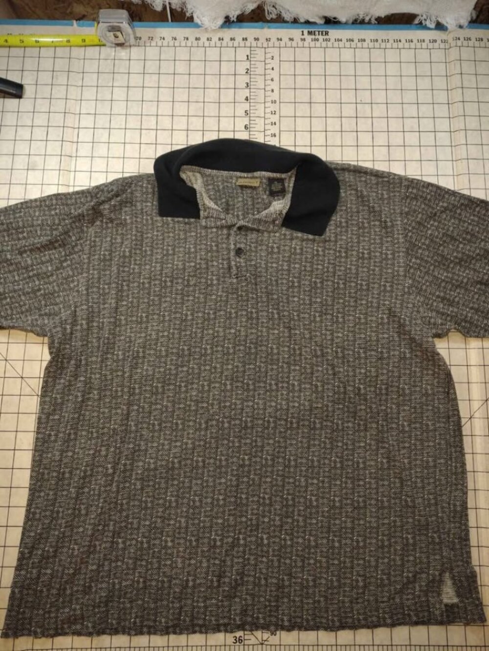 Men's Axist XL Textured Knit Polo Shirt